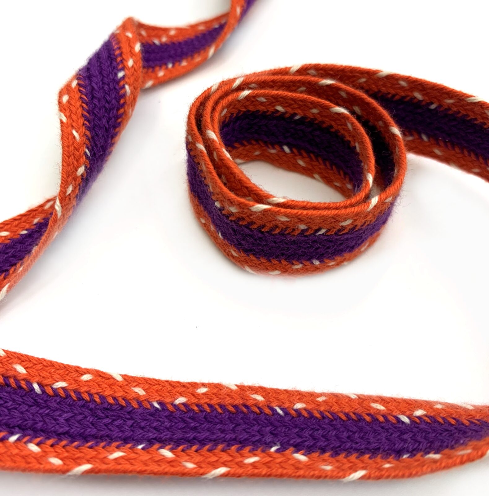 SCF- ruban tressé 3 bandes centre violet et bordure orange motif pointillé beige Coton bio - 19mm (ref TREB 0725-2 Maisons-Laffitte - PE 23)