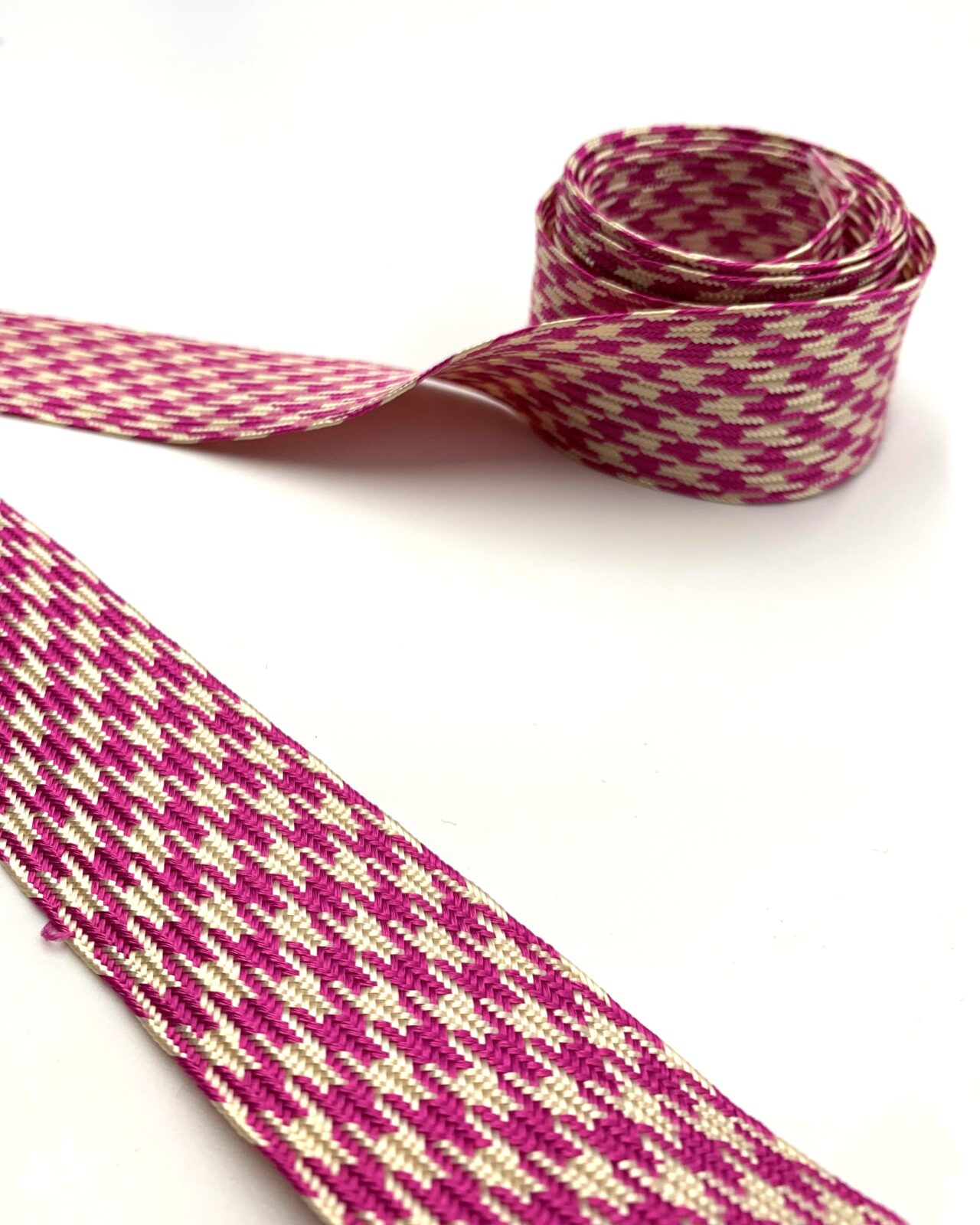 SCF ruban tressé milanais cravate rose et blanc- Viscose france- 32mm (TREB 0655 Chantilly - PE 23)